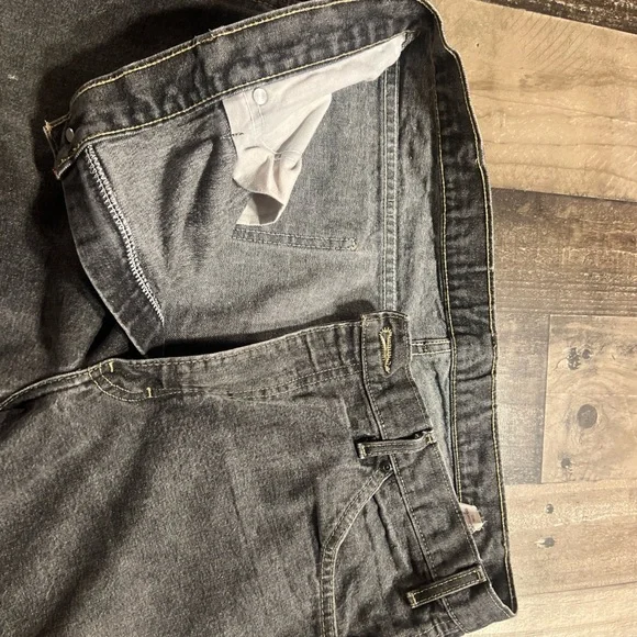 Men's Gray Jeans - Picture 4 of 12